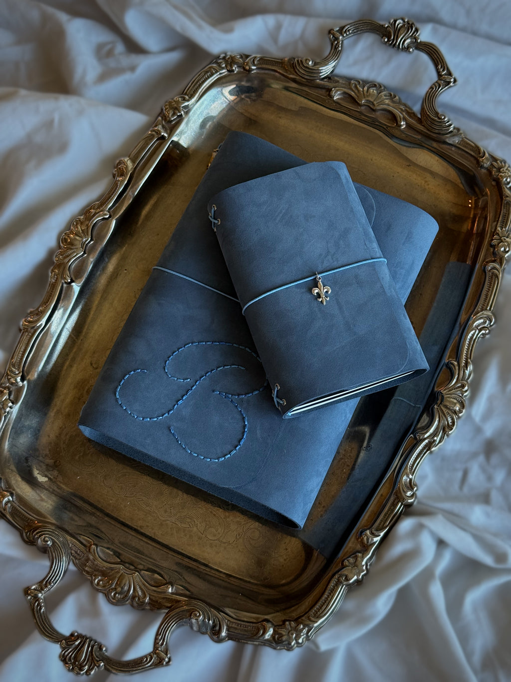 Codex (A5): I Unadorned