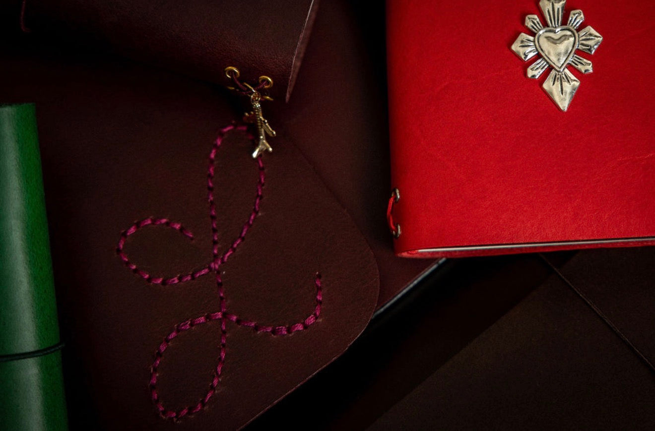 Codex (A5): III Adorned