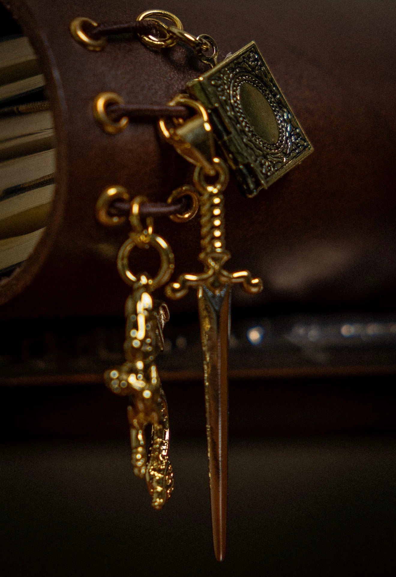 Codex (A5): III Adorned