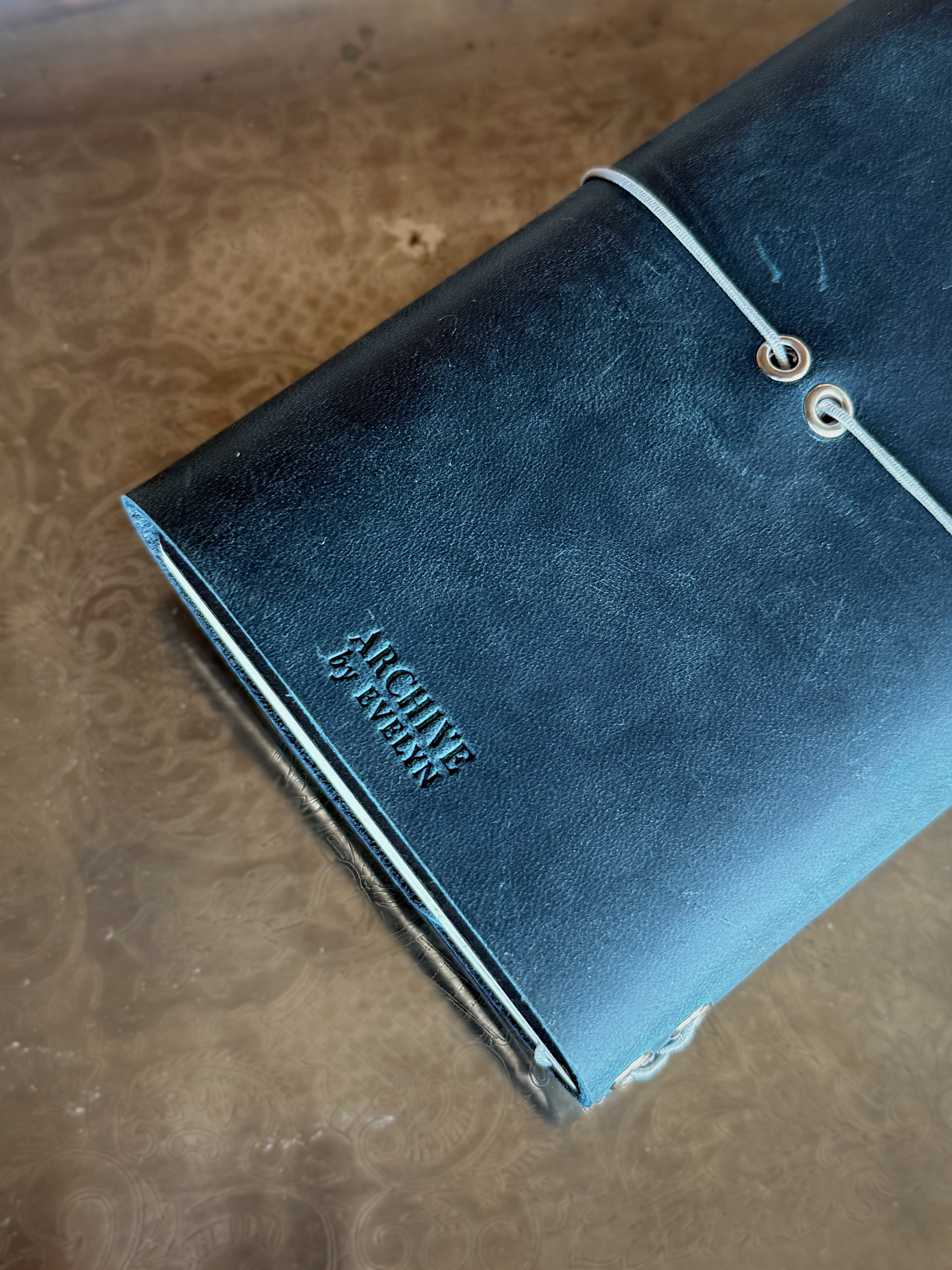 Color Study - Worn Denim (Intime)