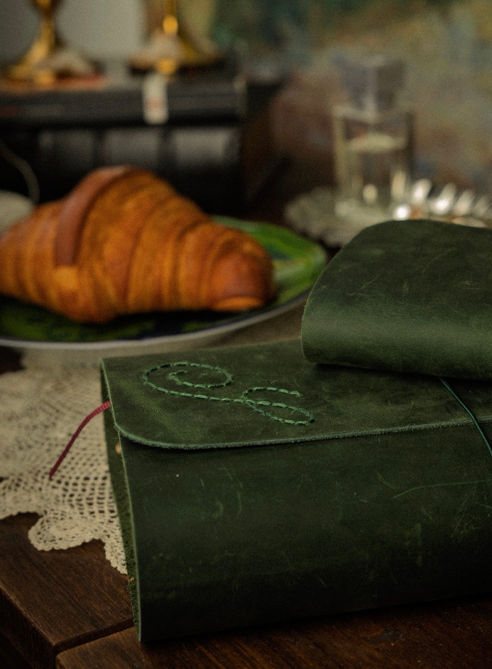 Codex (A5): III Adorned